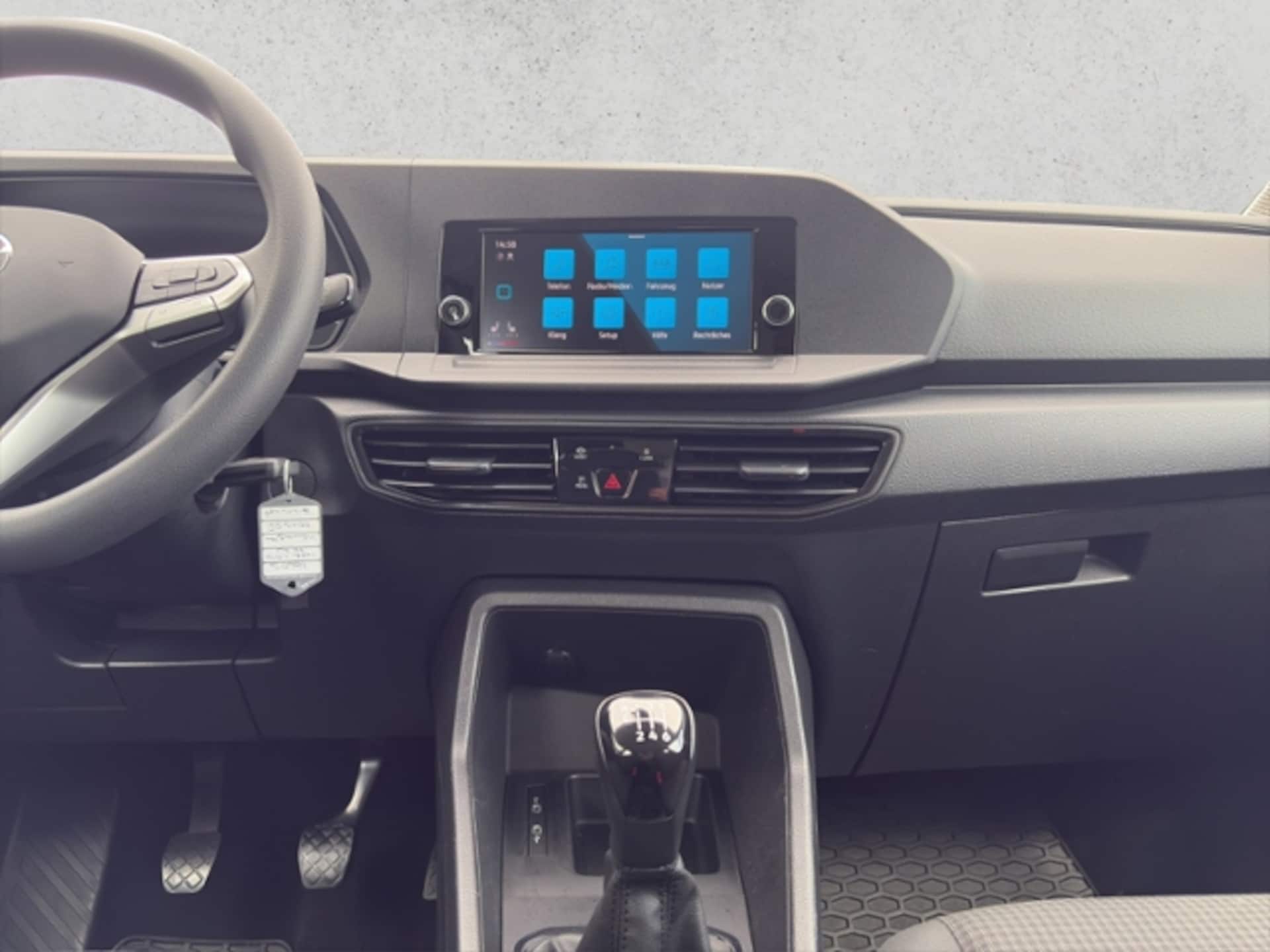 Volkswagen Caddy Basis-Modell