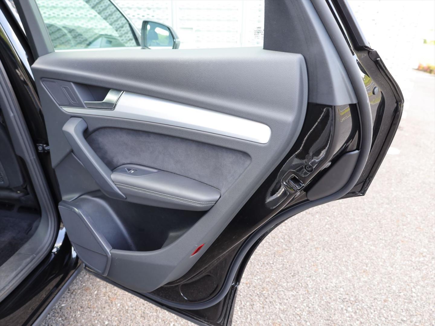 Image about Audi Q5 40 TDI quattro S line 