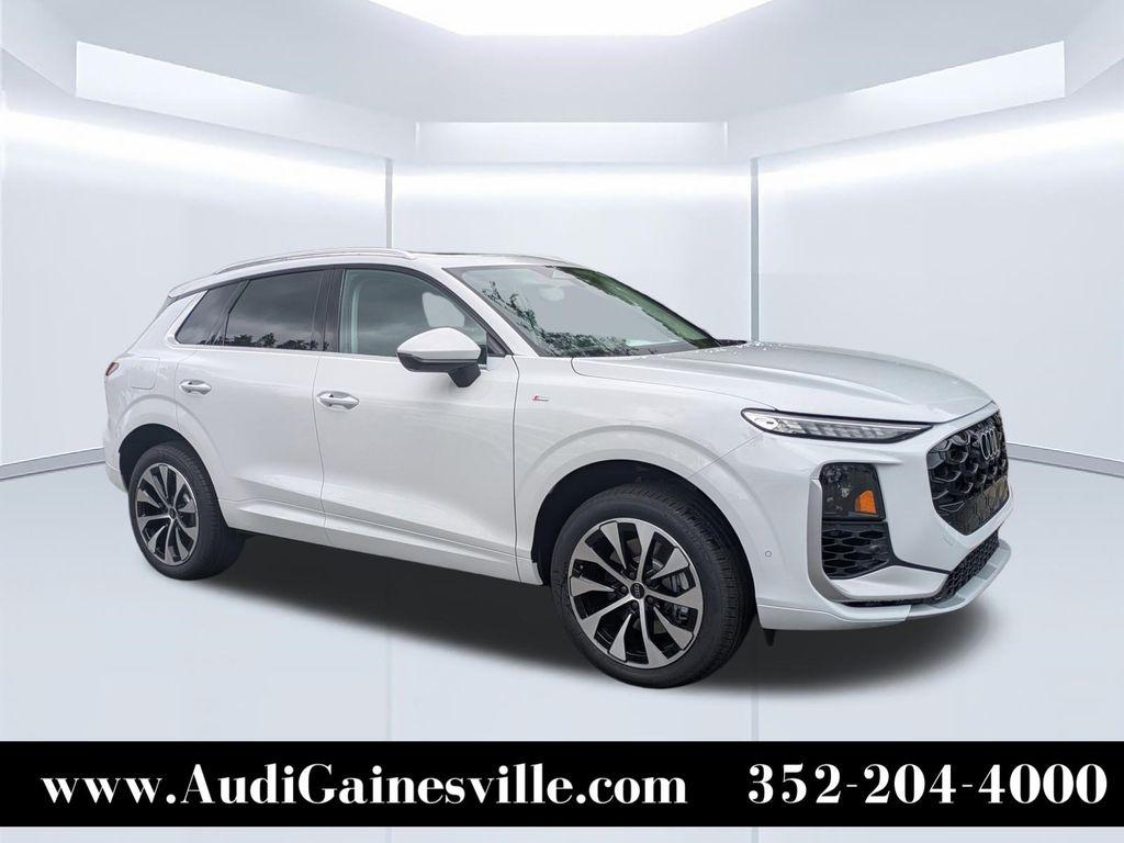 2026 Audi Q3 S line quattro's photo