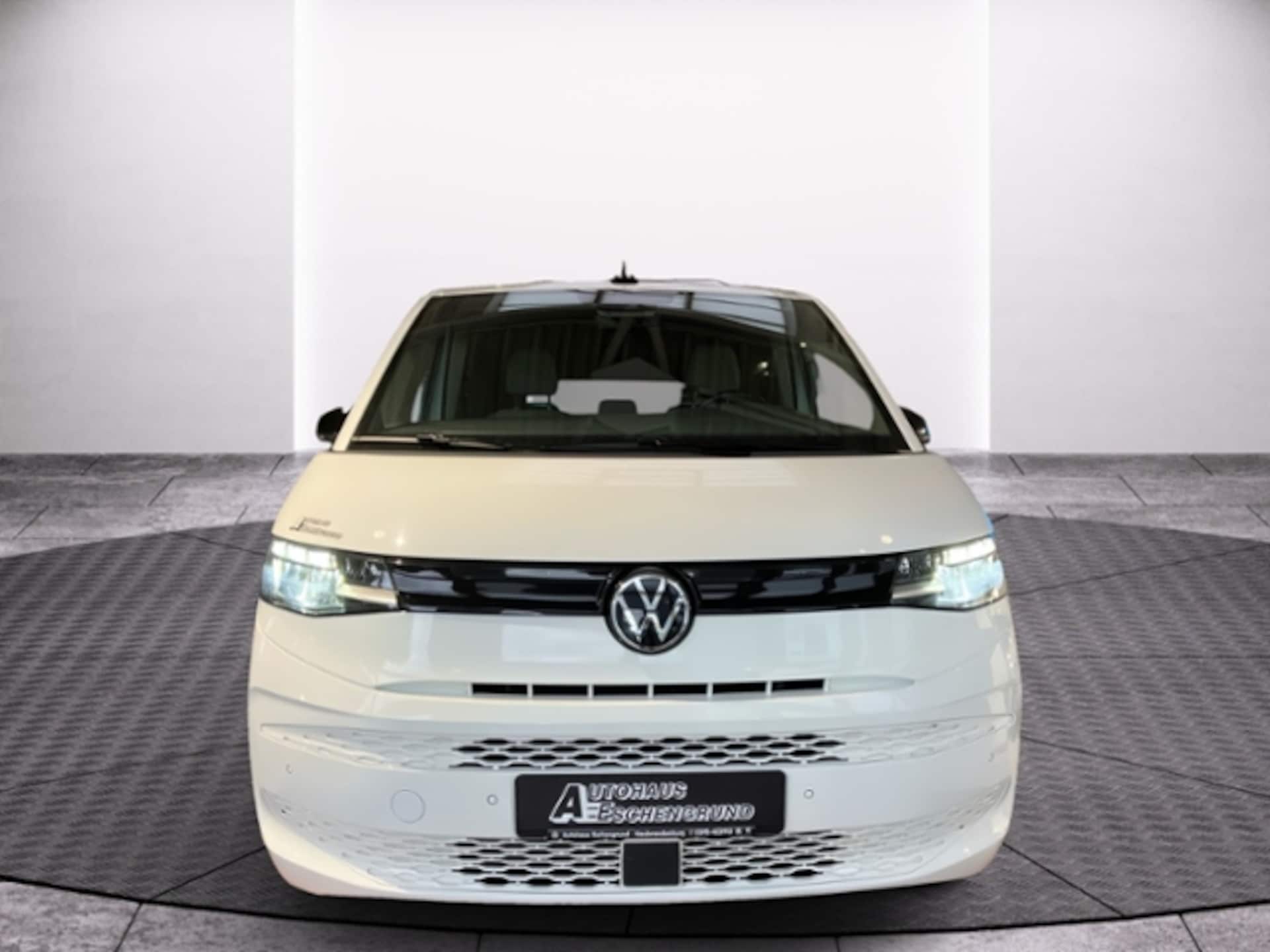 Volkswagen Multivan Basis-Modell