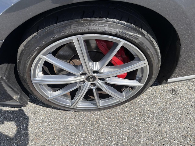 2023 Audi S8 L