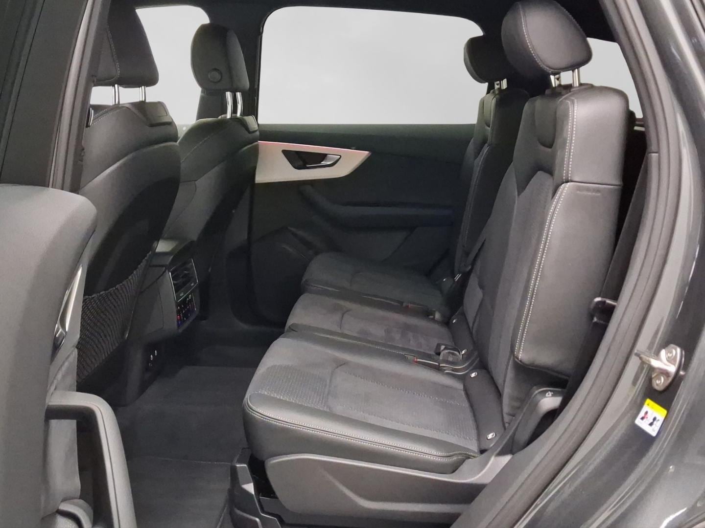Bild über Audi Q7 SUV S line business TFSI quattro 250 kW tiptronic - für weitere Informationen kontaktieren Sie den Audi Partner