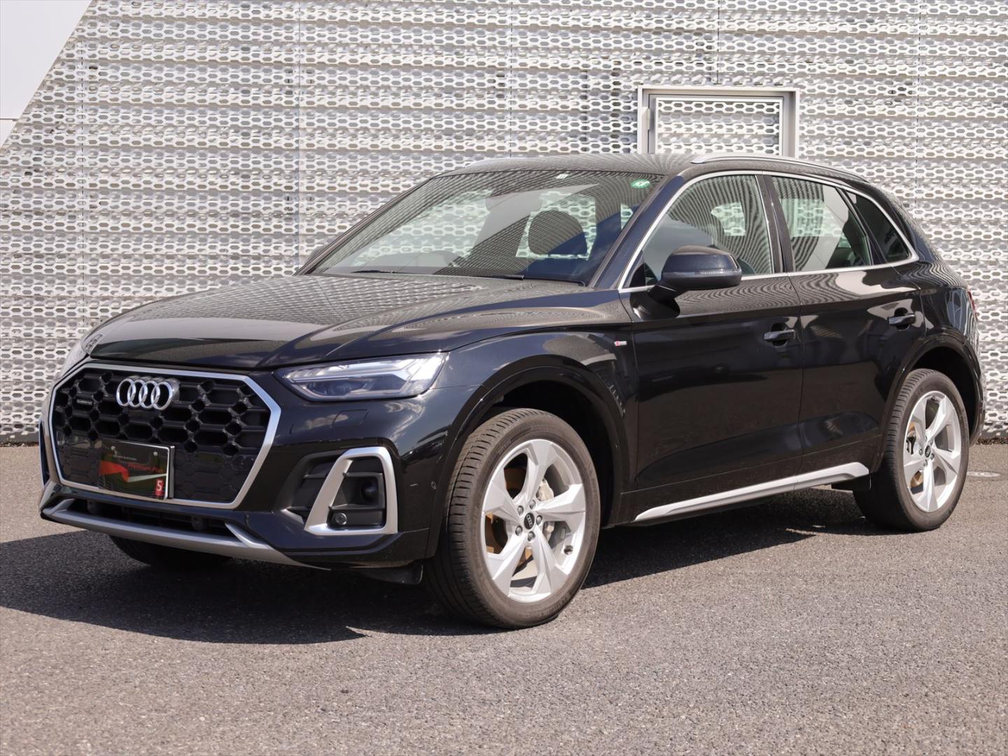 Image about Audi Q5 40 TDI quattro S line 
