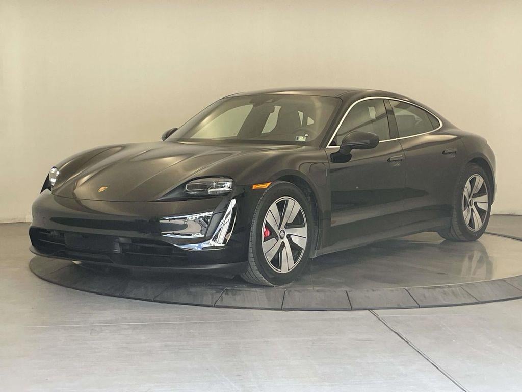 2024 Porsche Taycan 4S's photo