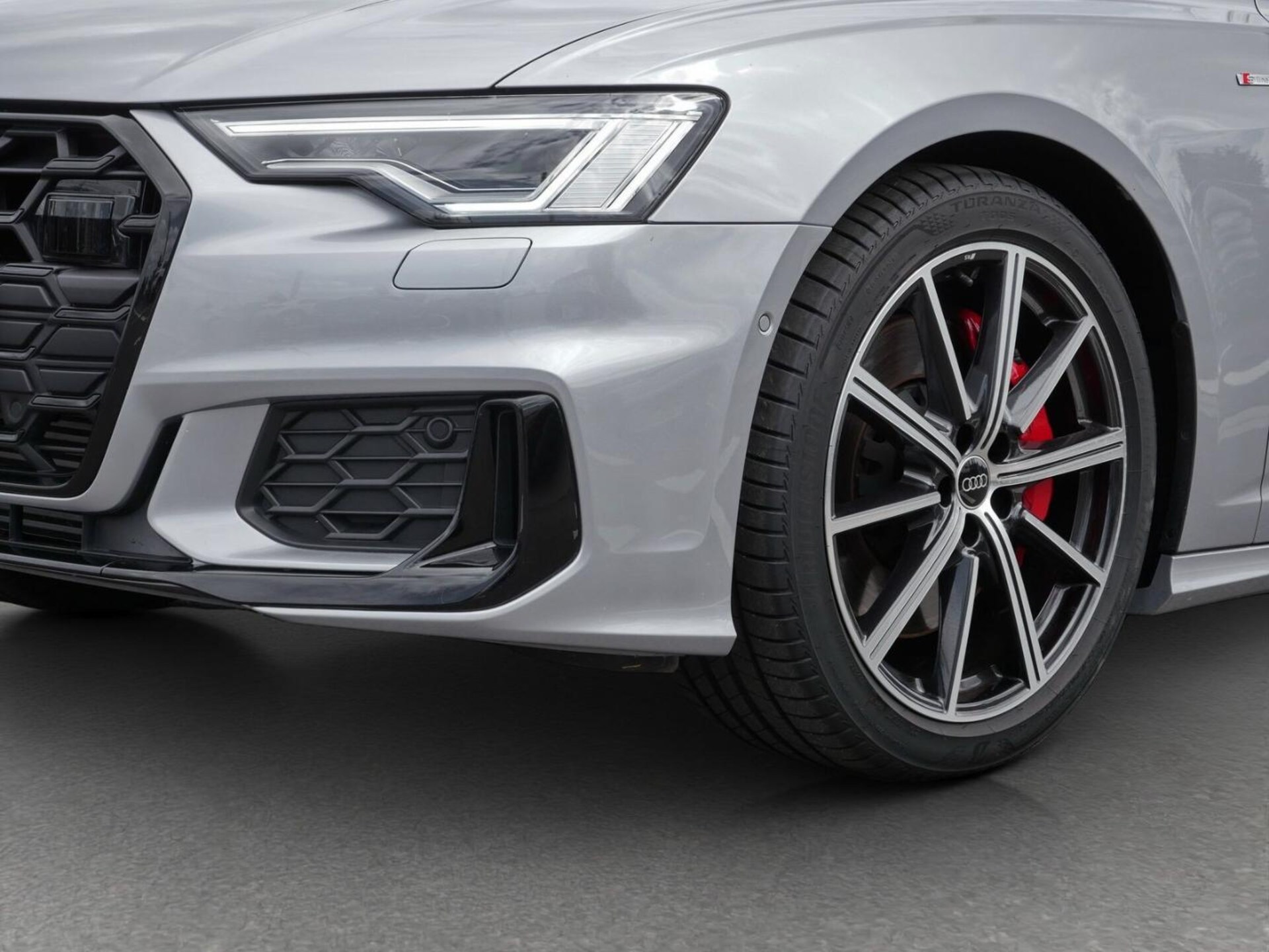 Audi A6 Avant TFSI e Design