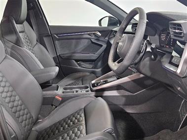 Image about Audi RS 3 Sedan RS 3 Saloon 294 kW S tronic