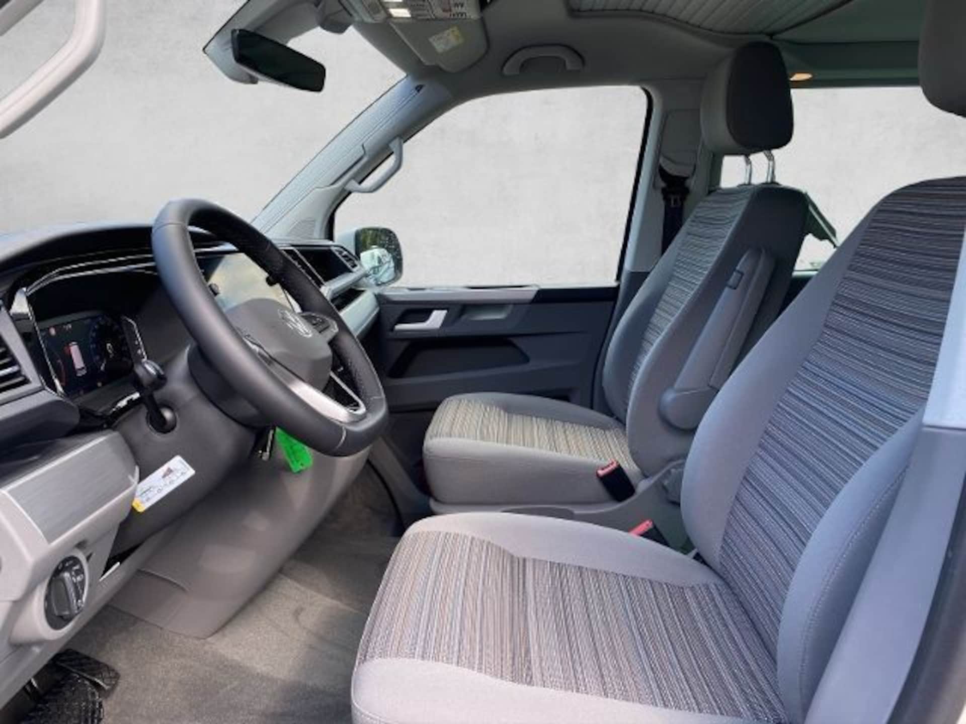 Volkswagen T6.1 California Beach