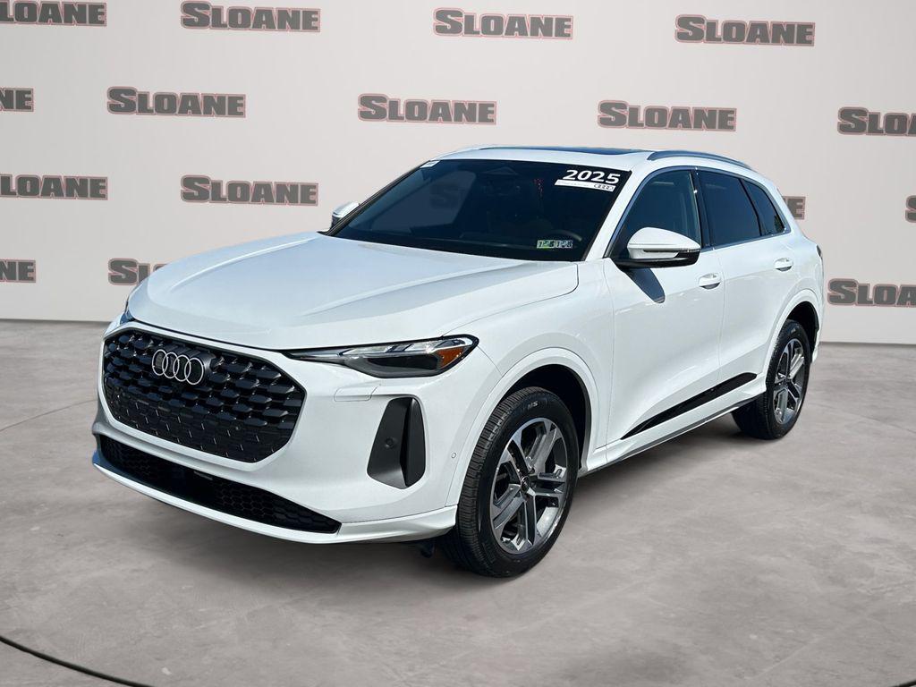 2025 Audi Q5 40 Premium's photo