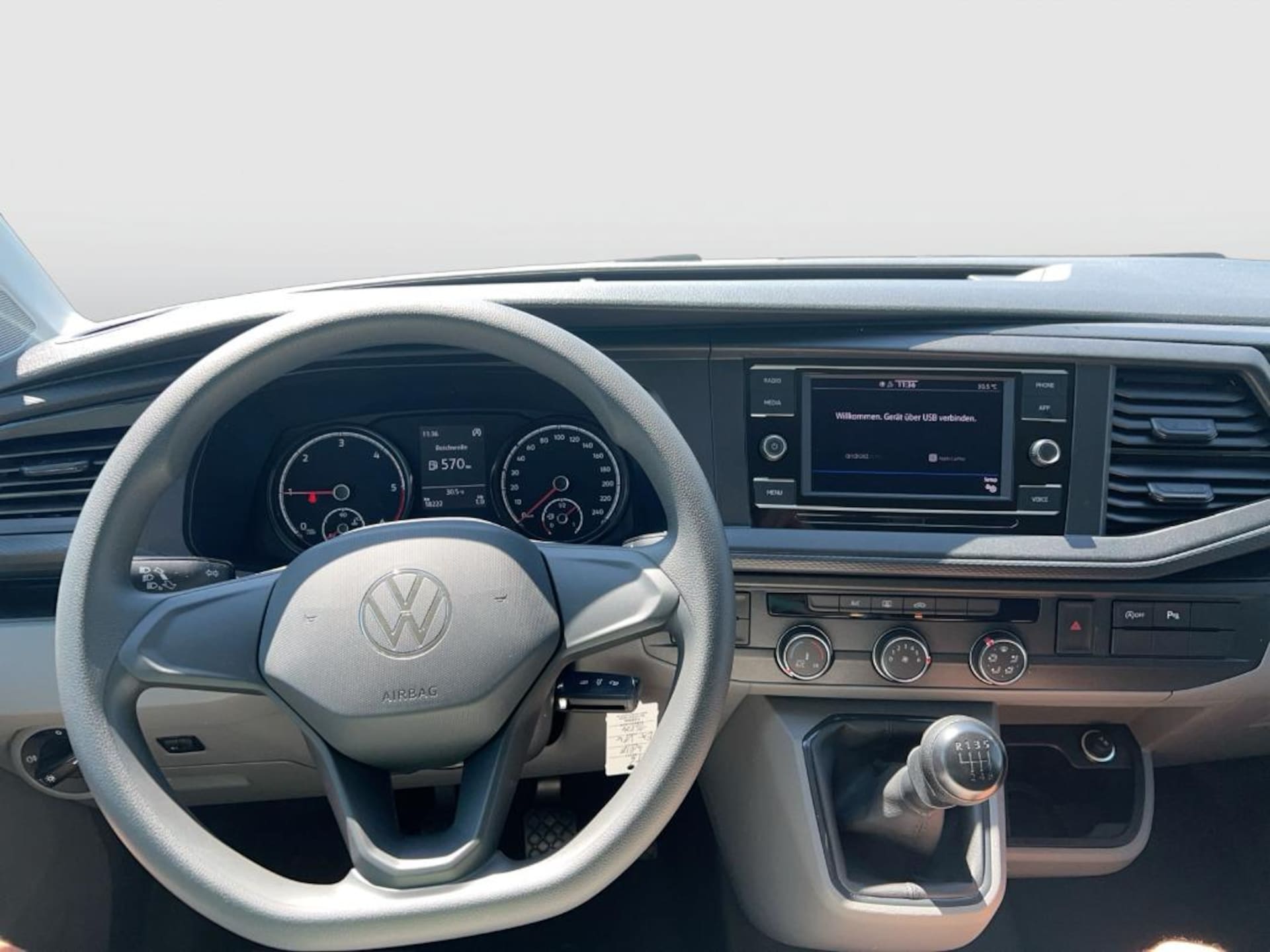 Volkswagen T6.1 Transporter Kombi kurzer Radstand