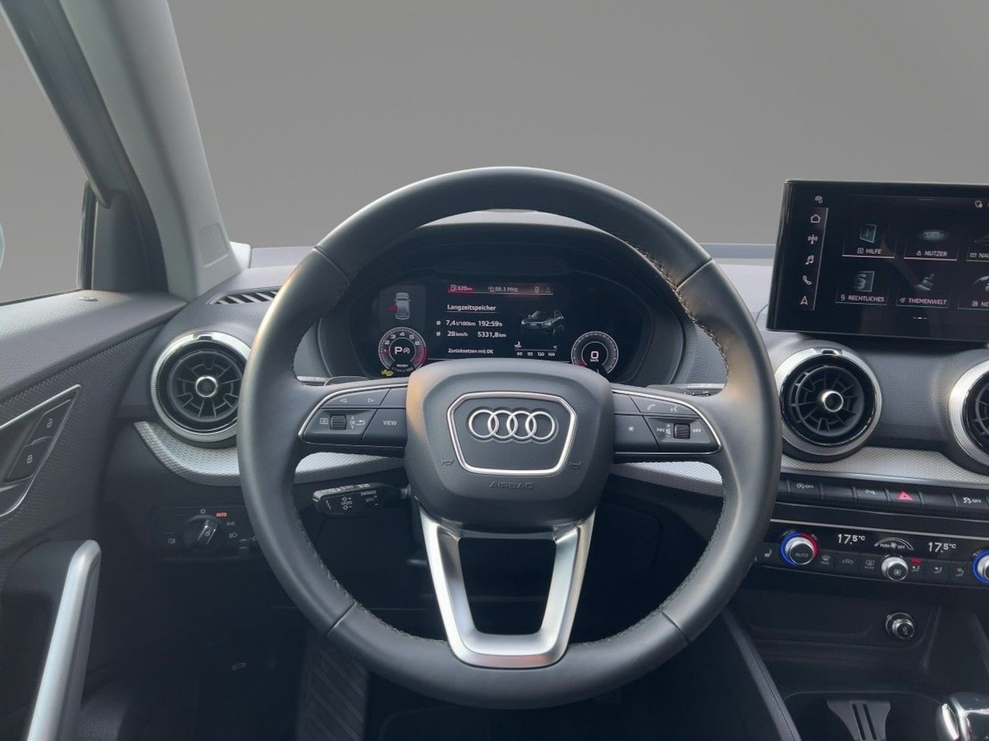 Bild über Audi Q2 advanced 35 TFSI S tronic - für weitere Informationen kontaktieren Sie den Audi Partner