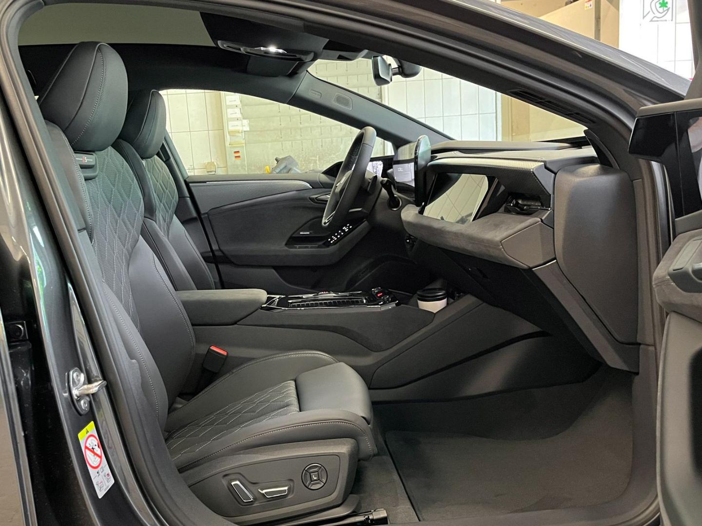 Image about Audi A6 Avant e-tron e-tron performance