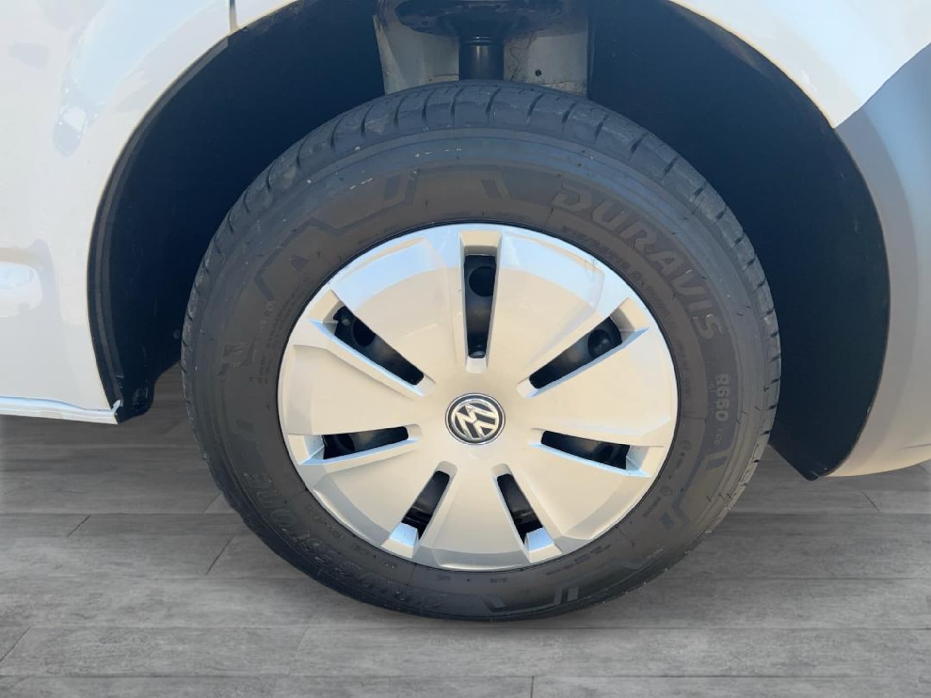 Volkswagen T6.1 Transporter Kombi kurzer Radstand