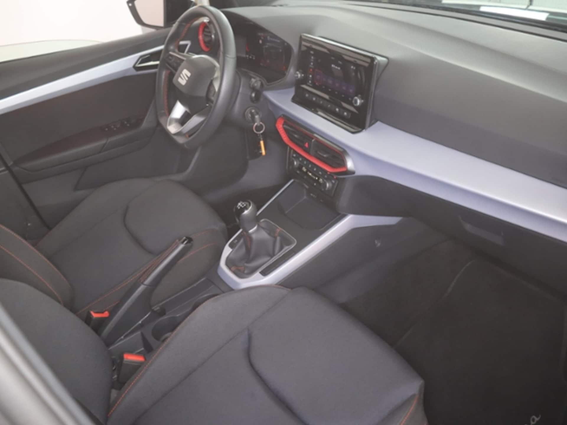 SEAT Arona FR