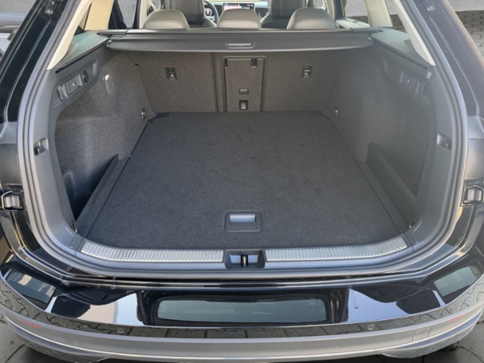 Volkswagen Passat – Bild 13