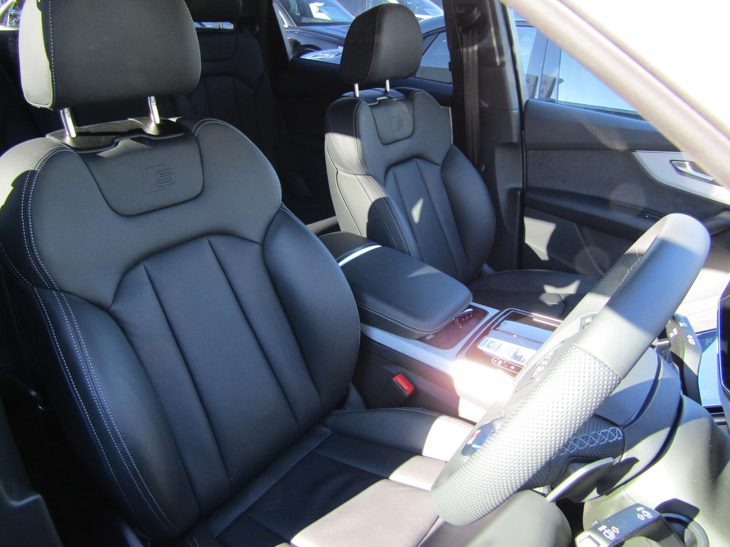 Image about Audi Q7 50 TDI quattro S line kW(PS) tiptronic