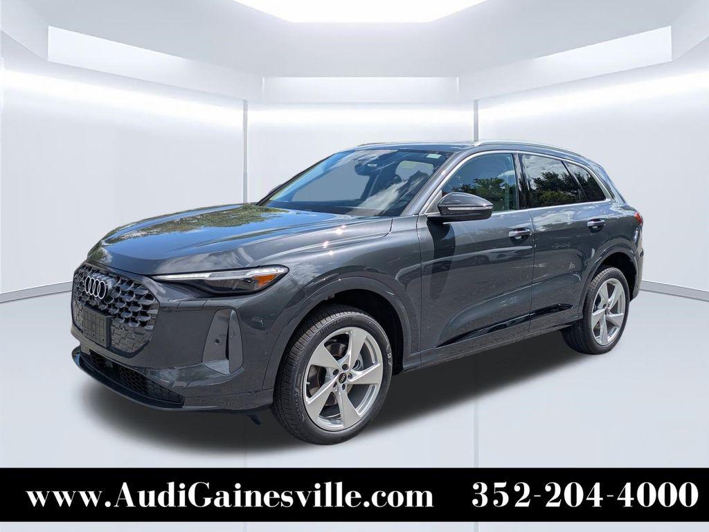 2026 Audi Q5 Premium Plus quattro's photo