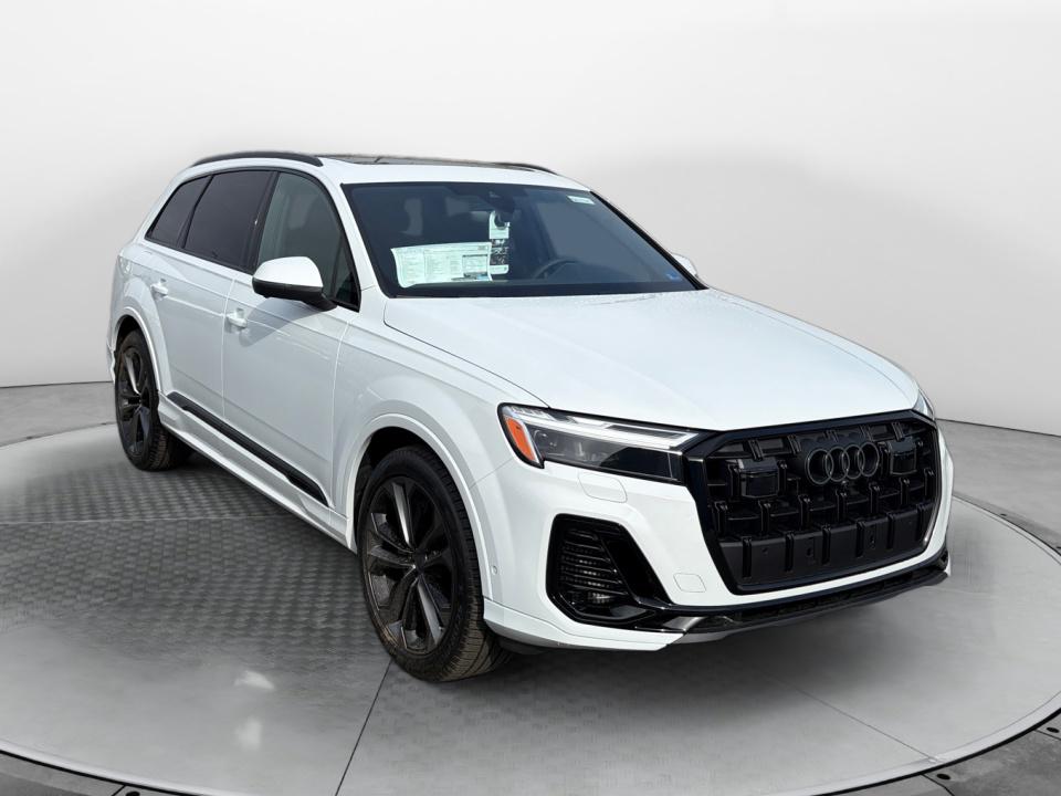 2026 Audi Q7 55 Premium Plus quattro Tiptronic's photo