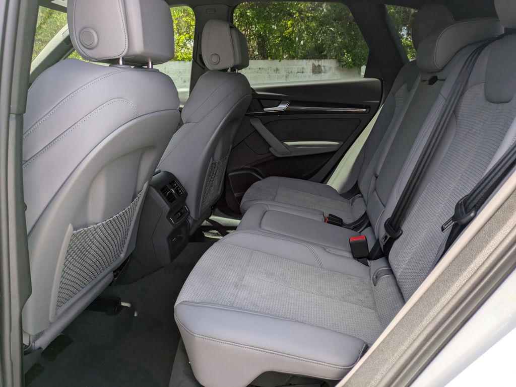 2025 Audi SQ5 Premium Plus - Photo 6