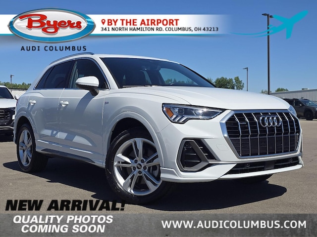 2023 Audi Q3 S line Premium AWD photo