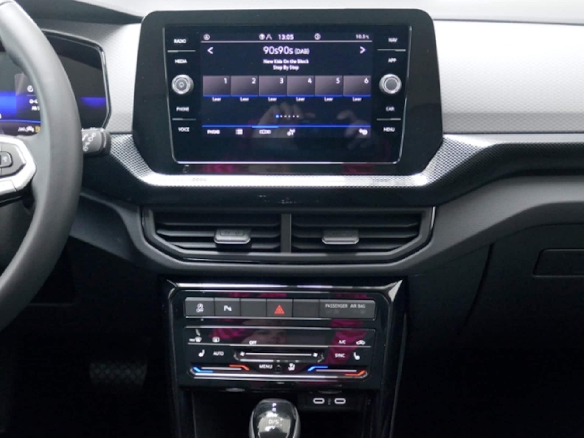 Volkswagen T-Cross Life