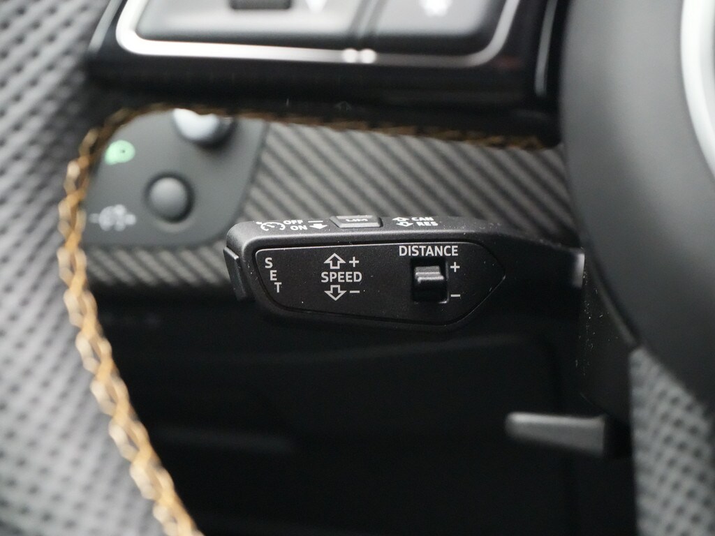 Image about Audi RS 4 Avant quattro tiptronic