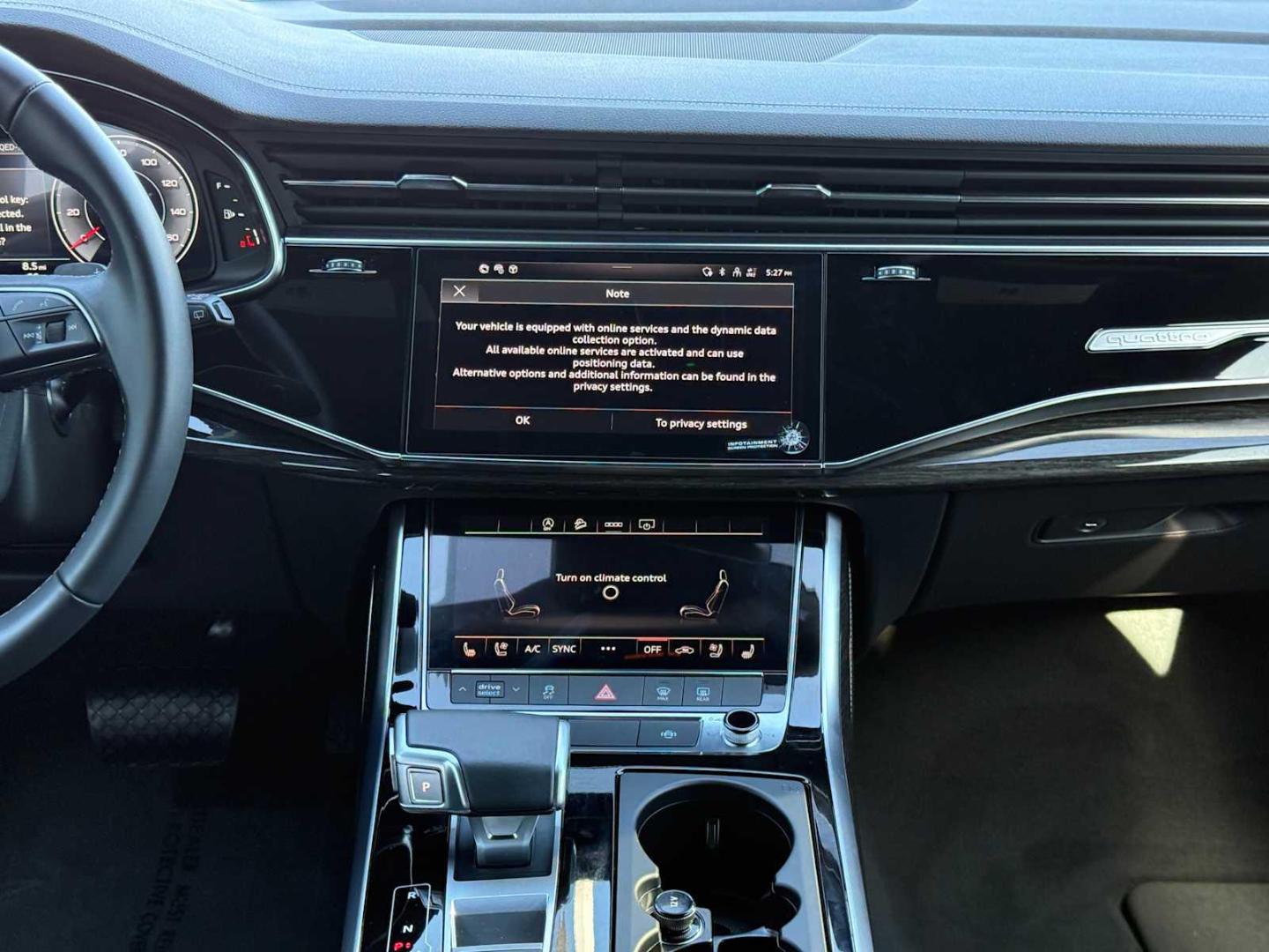 2025 Audi Q8 Premium Plus - Photo 17