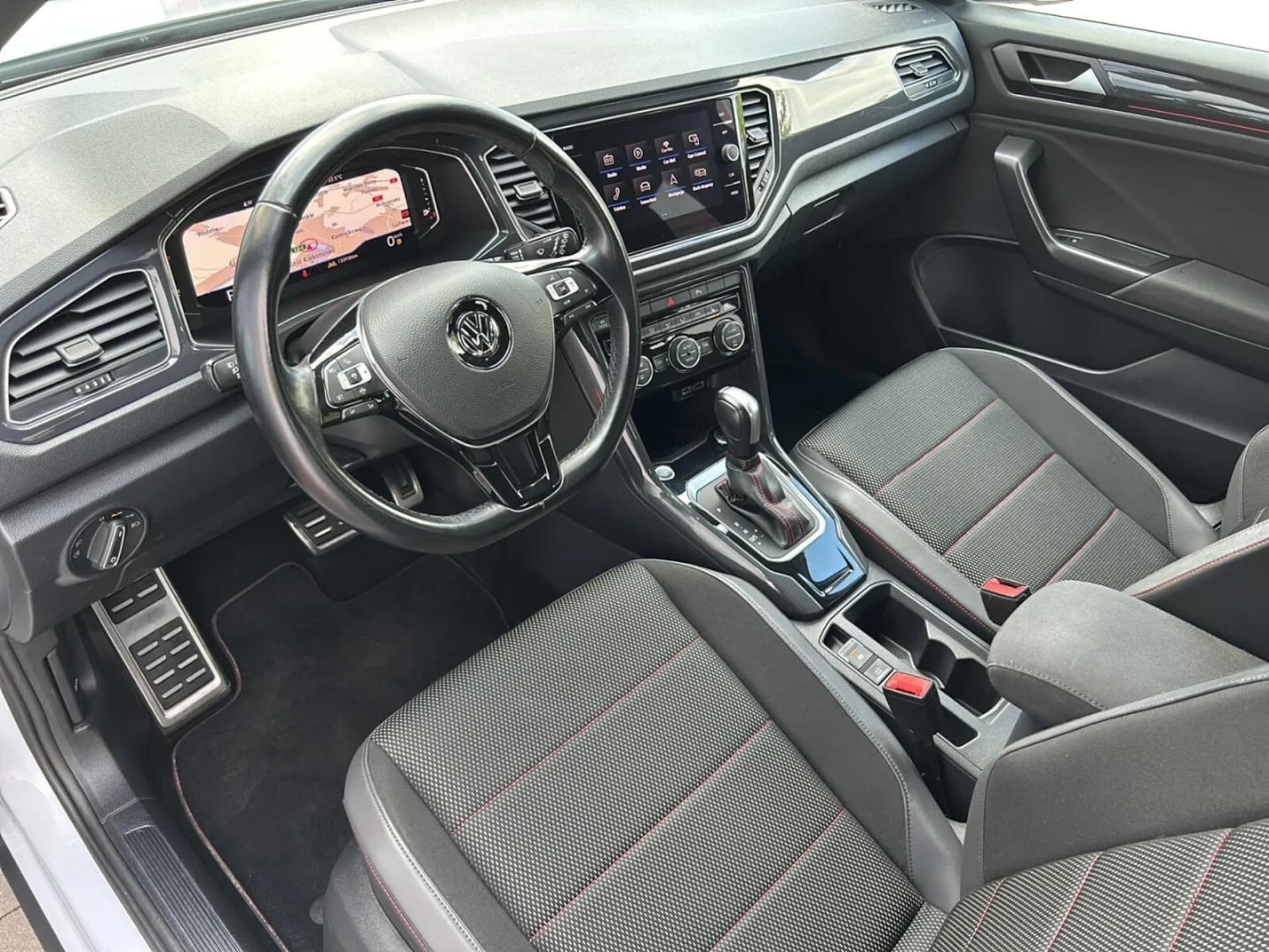 Volkswagen T-Roc Sport