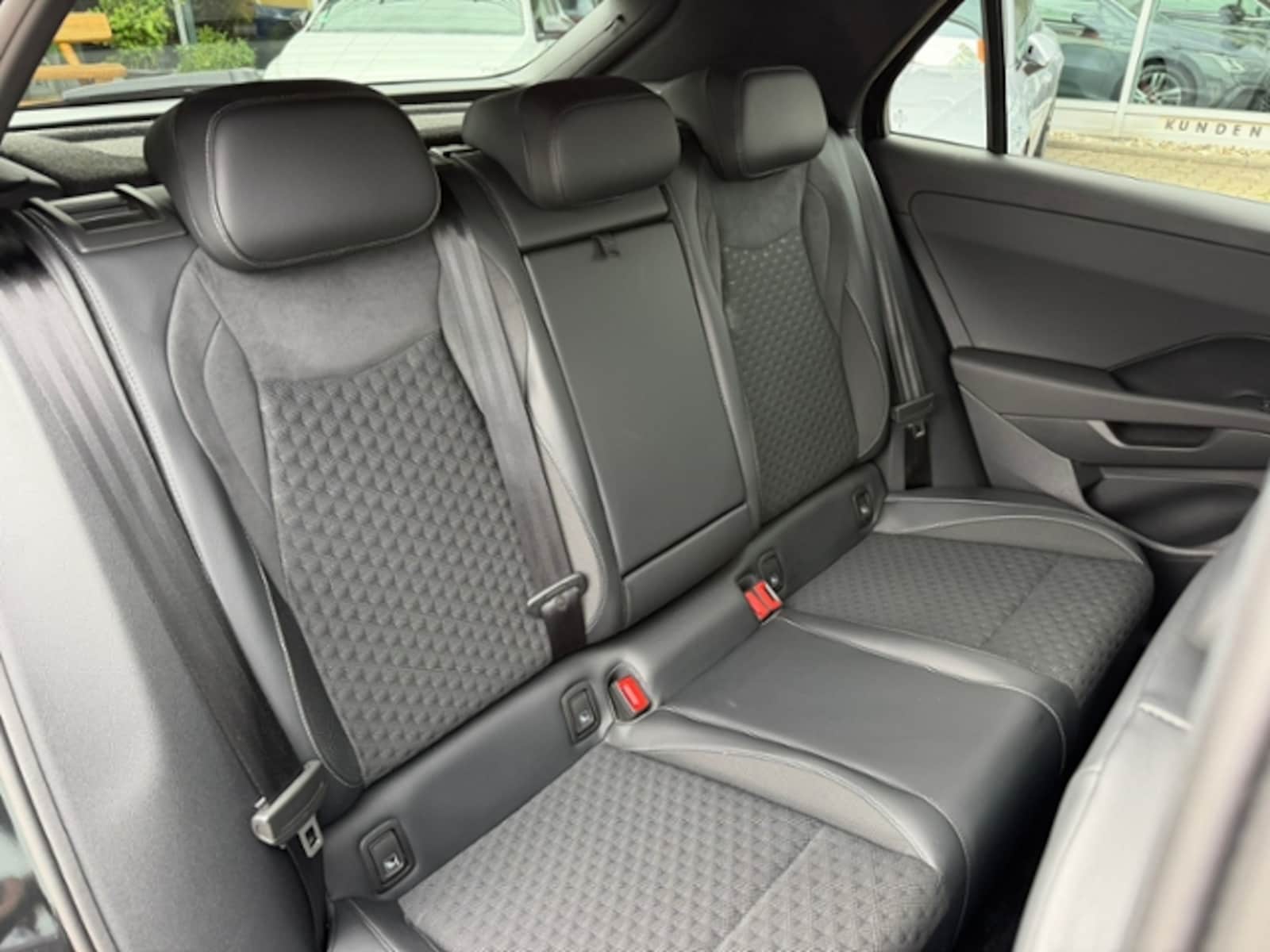 Volkswagen T-Roc – Bild 9