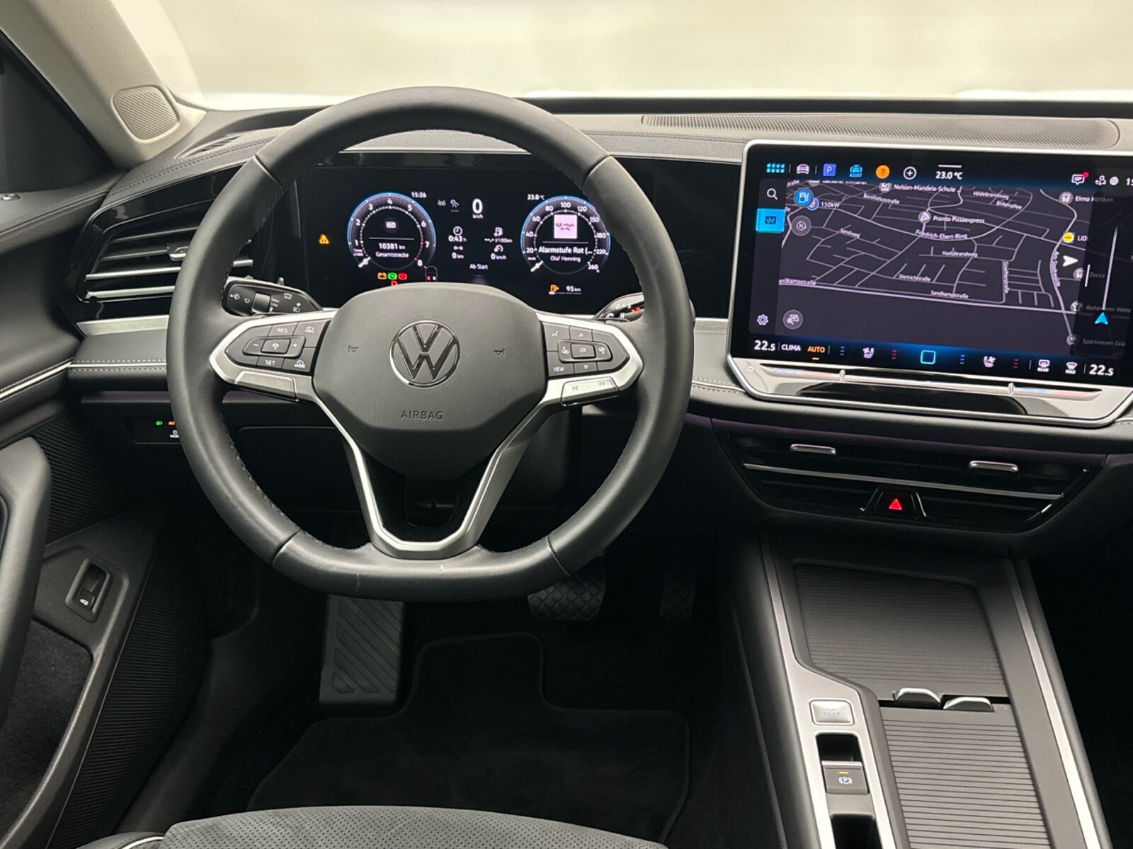 Volkswagen Passat – Bild 8