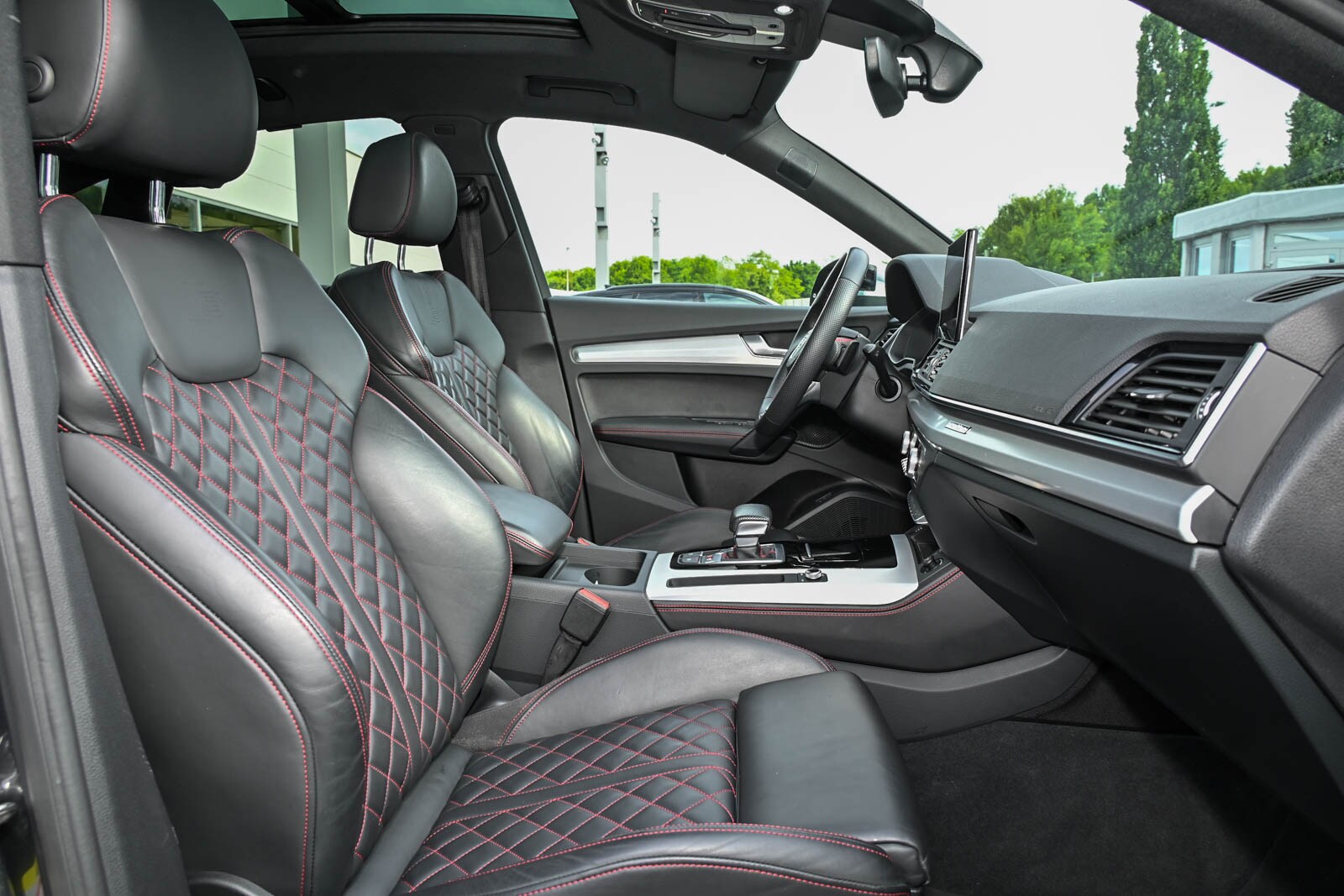 Image about Audi SQ5 Sportback TDI tiptronic