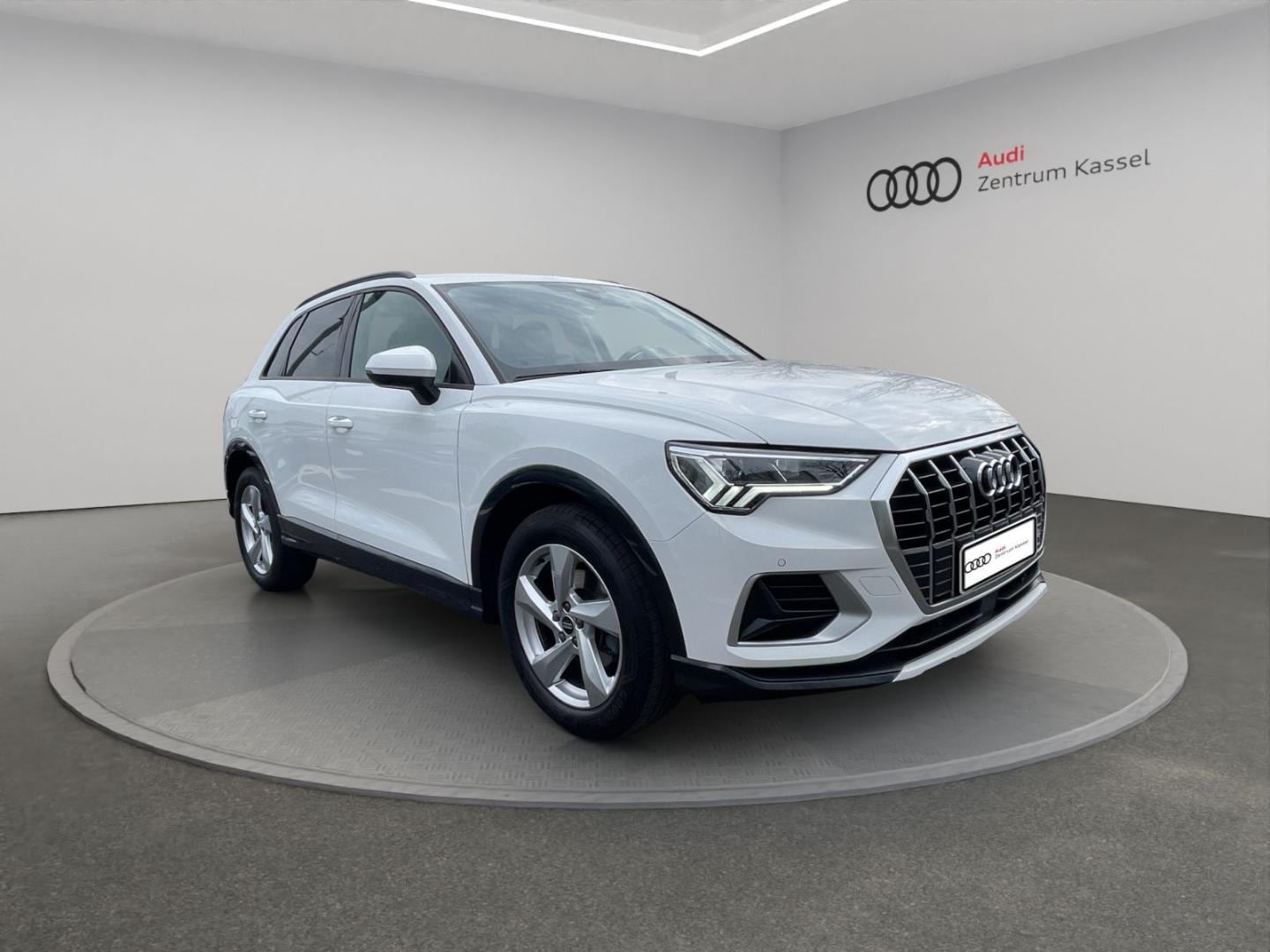 Bild über Audi Q3 advanced 35 TDI S tronic - für weitere Informationen kontaktieren Sie den Audi Partner