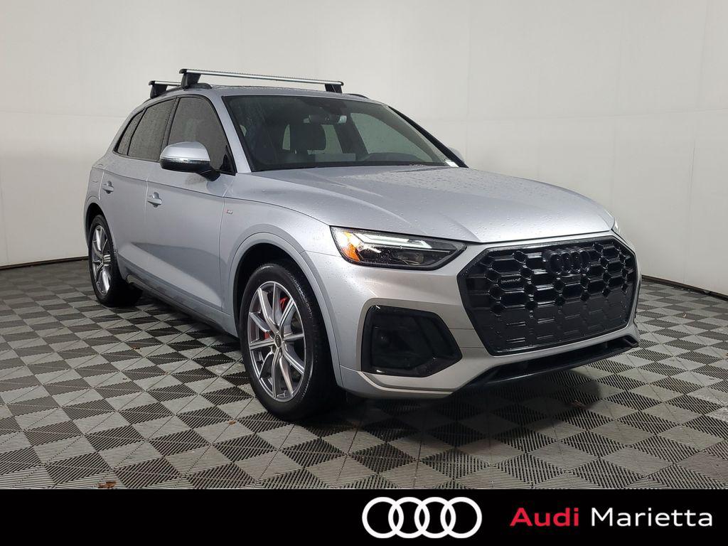 2024 Audi Q5 55 e Premium Plus's photo