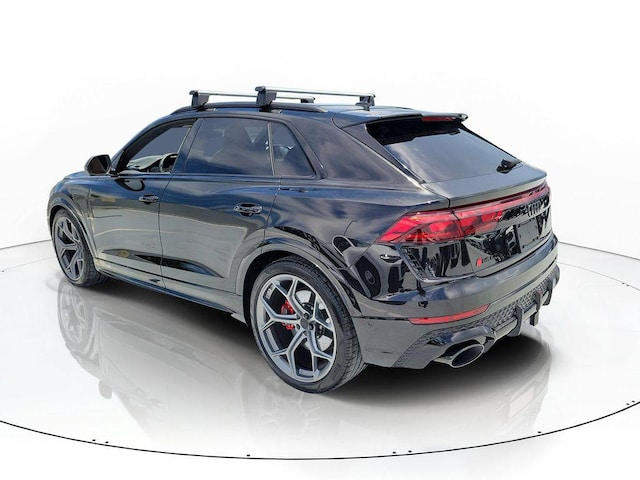 2026 Audi RS Q8 SUV performance