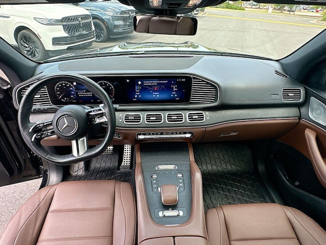 2024 Mercedes-Benz GLS 450
