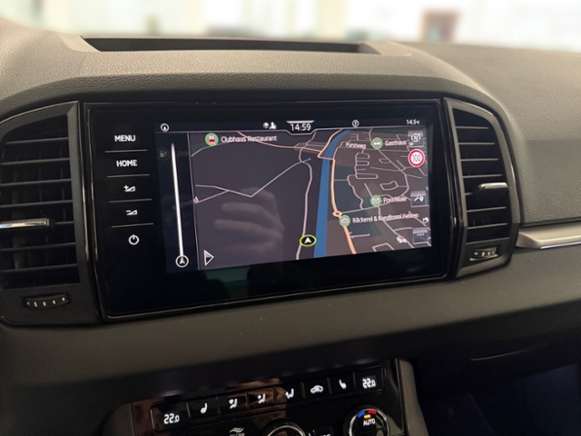 Skoda Karoq Selection