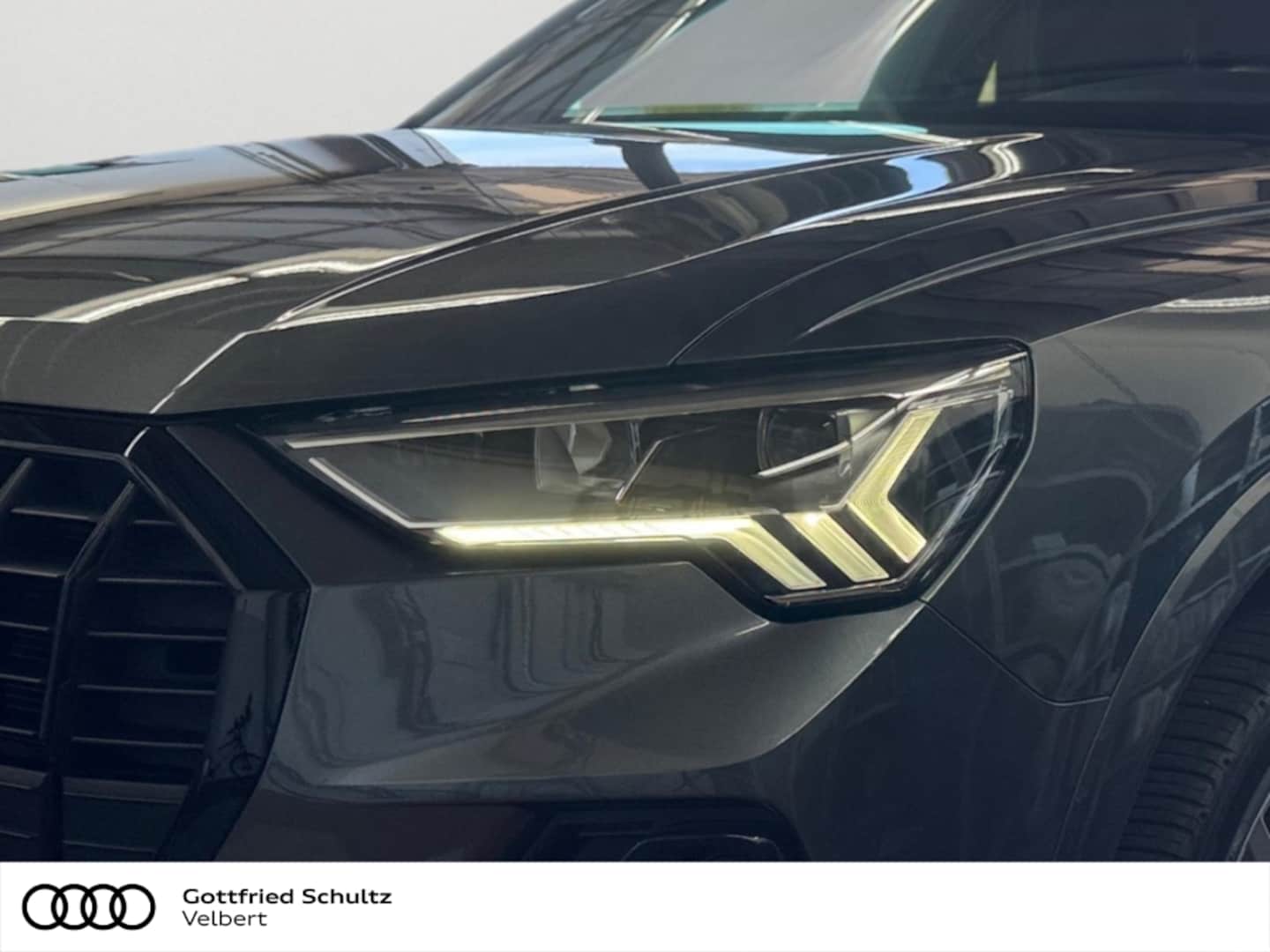 Bild über Audi Q3 S line 40 TFSI quattro S tronic - für weitere Informationen kontaktieren Sie den Audi Partner