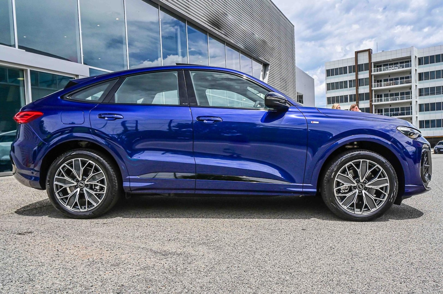 Image about Audi Q5 Sportback TDI quattro 150 kW sport