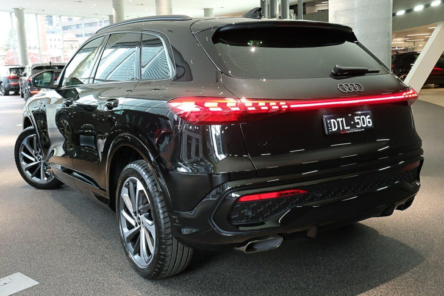 Image about Audi Q5 SUV TFSI 150 kW