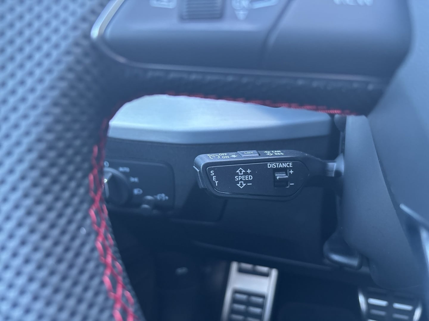 Bild über Audi Q2 S line 40 TFSI quattro S tronic - für weitere Informationen kontaktieren Sie den Audi Partner