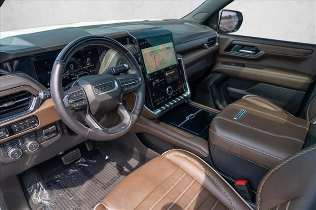 2025 GMC Yukon XL
