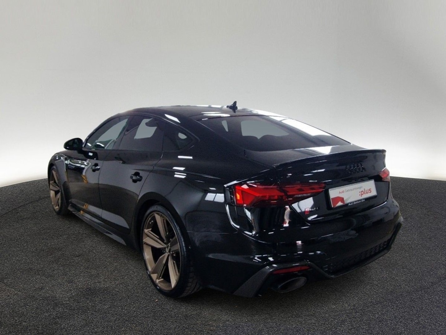 Bild über Audi RS 5 Sportback TFSI quattro tiptronic - für weitere Informationen kontaktieren Sie den Audi Partner