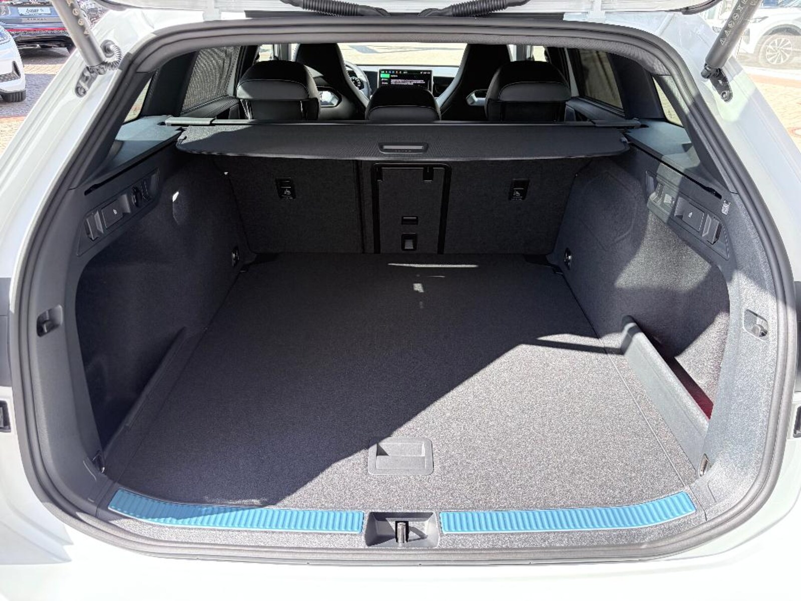 Volkswagen Passat – Bild 22