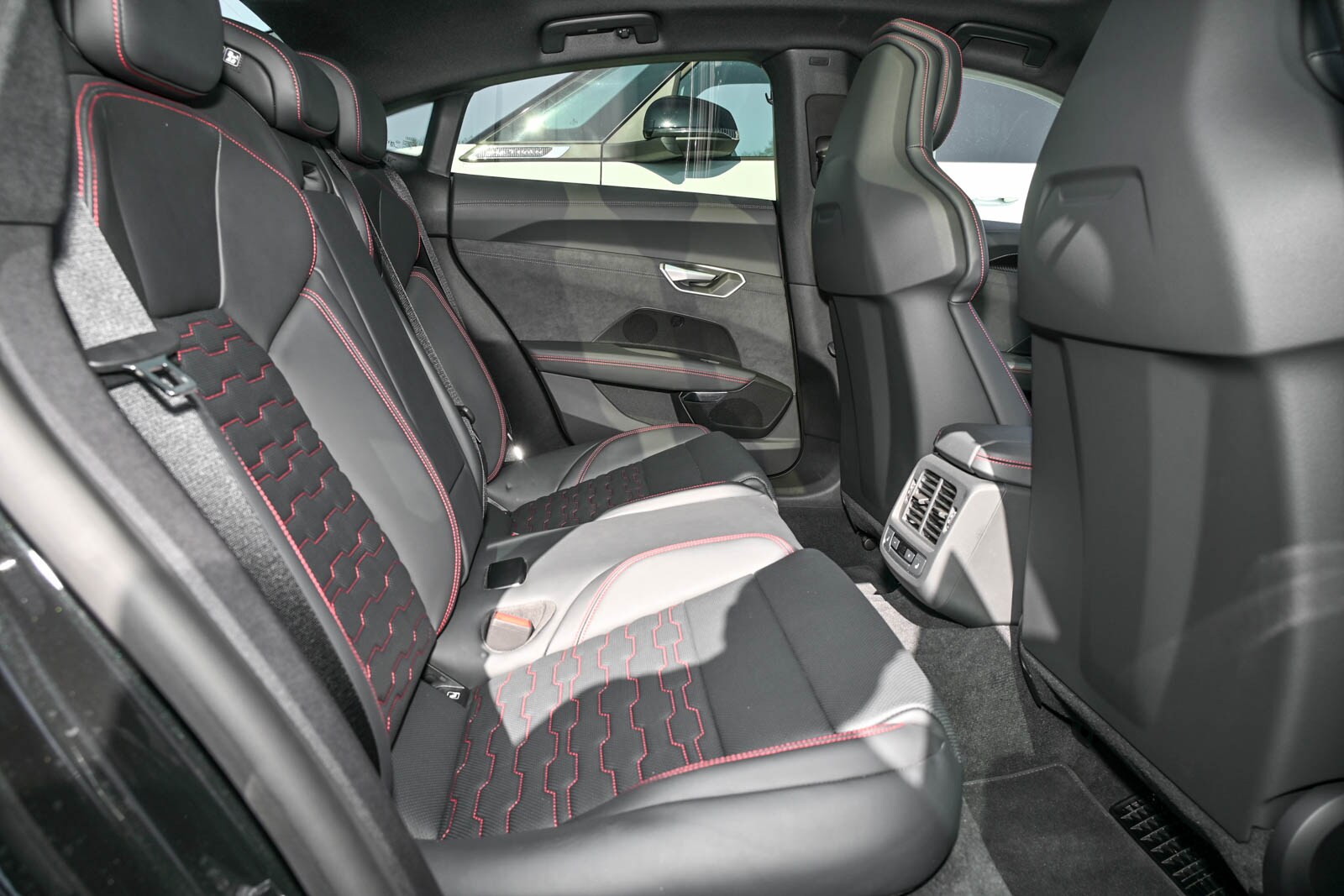 Audi S e-tron GT