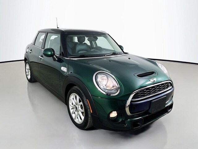 2017 MINI