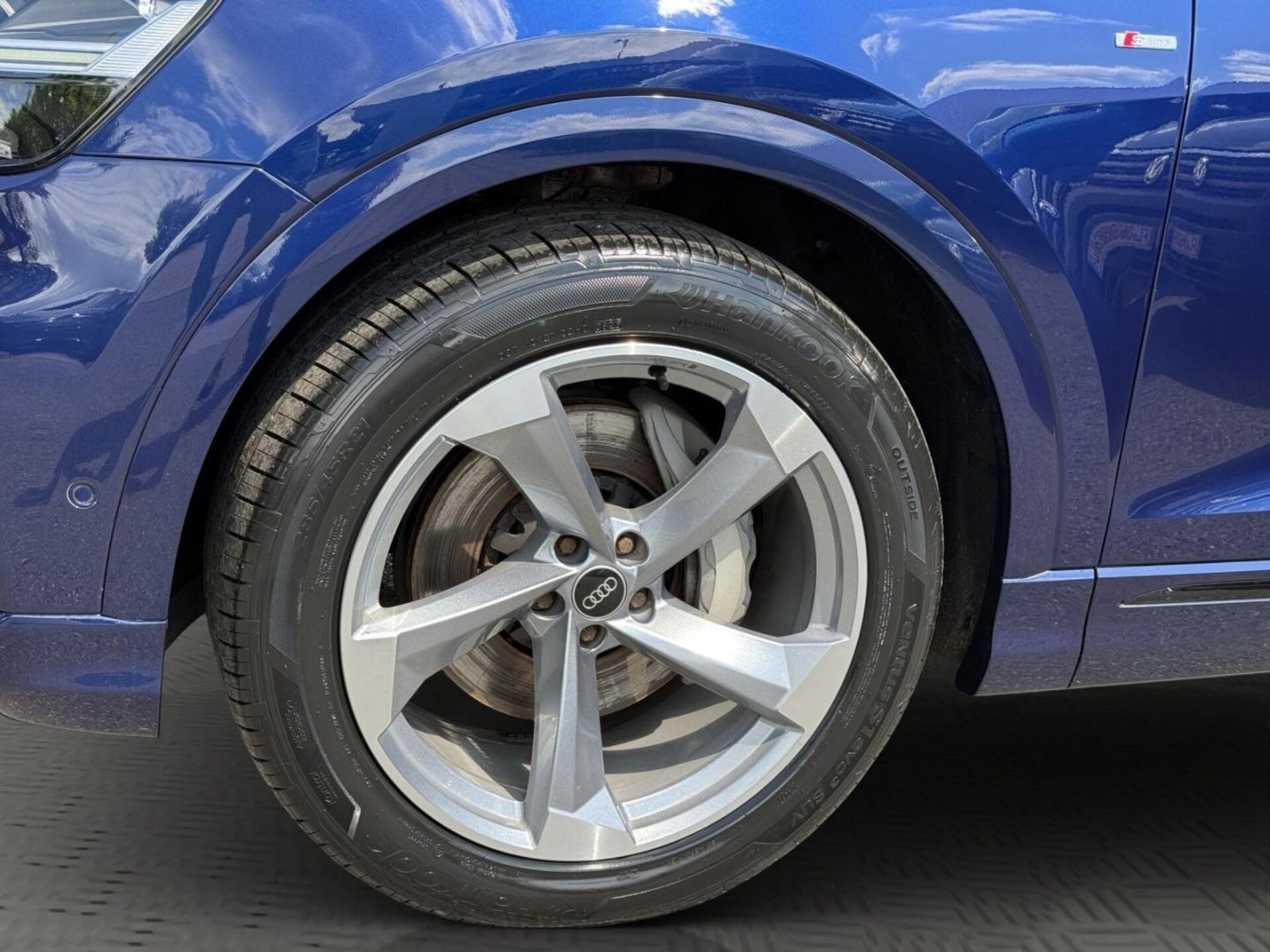 Audi Q8 SUV