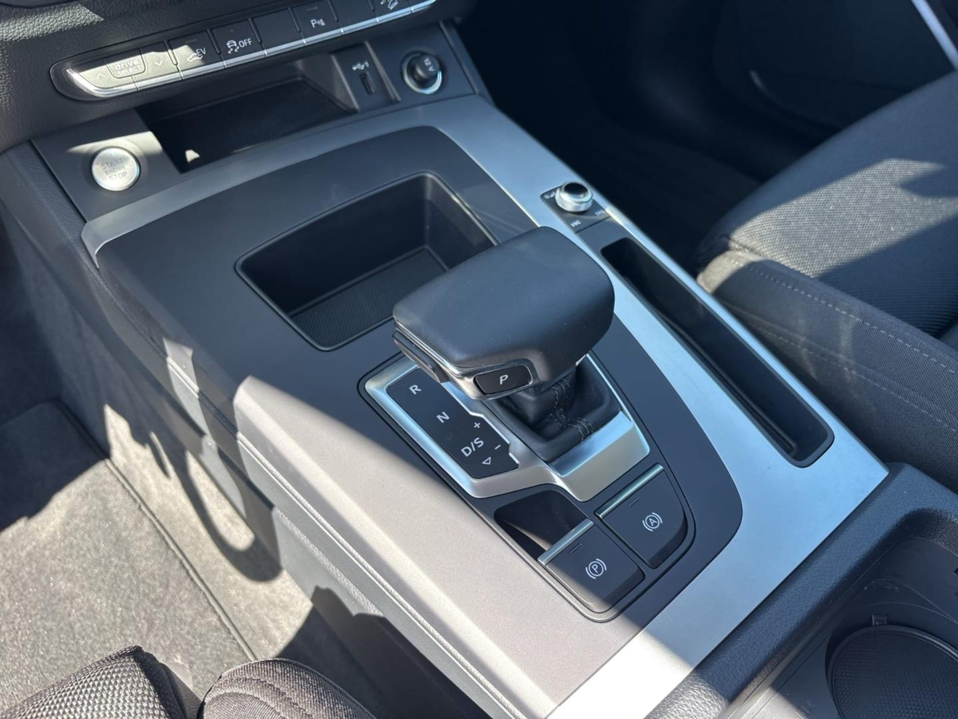 Audi Q5 TFSI e advanced