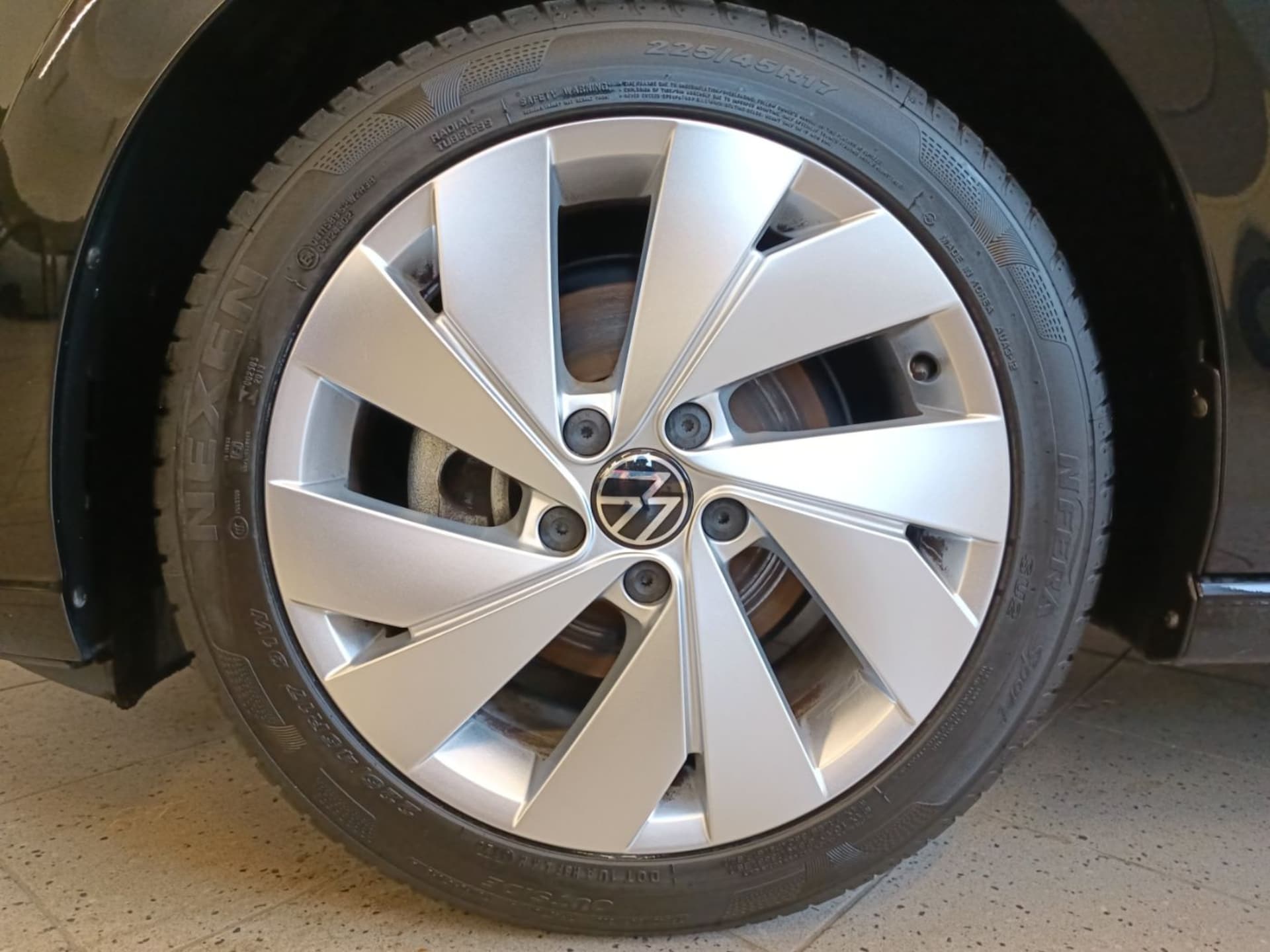 Volkswagen Golf Style