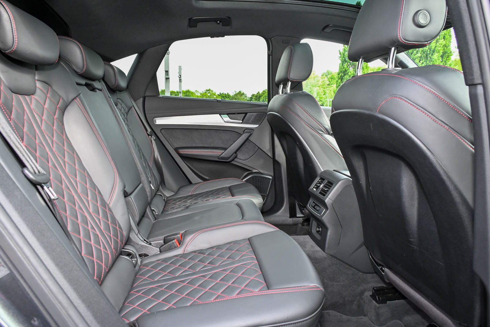 Image about Audi SQ5 Sportback TDI tiptronic