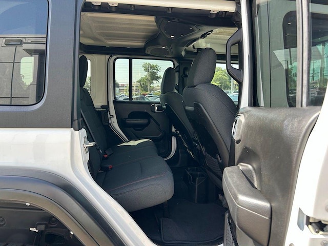 2024 Jeep Wrangler 4-Door Rubicon - Photo 39