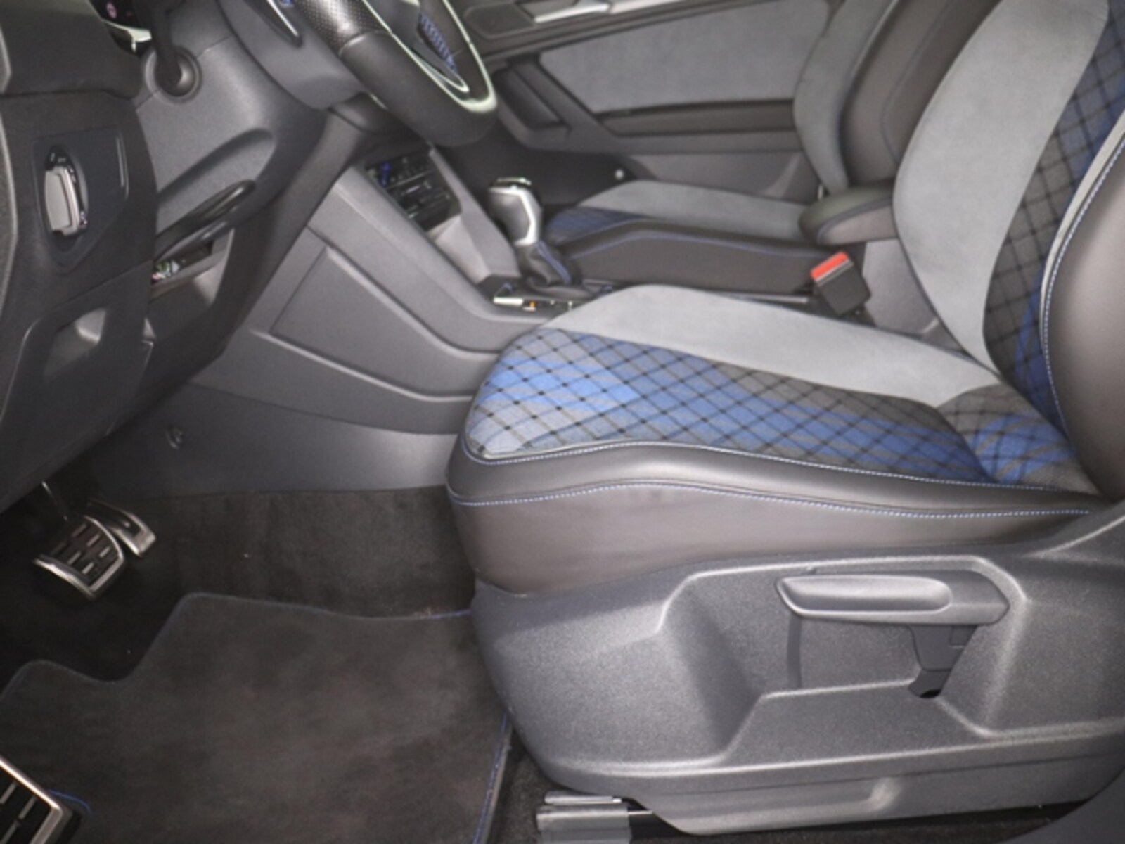 Volkswagen Tiguan – Bild 8